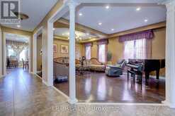 1168 MCTAVISH DRIVE | Newmarket Ontario | Slide Image Seven