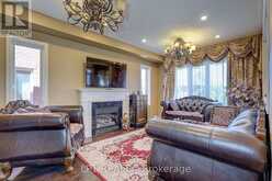 1168 MCTAVISH DRIVE | Newmarket Ontario | Slide Image Nine