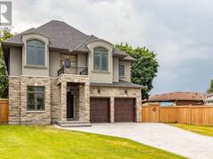 752 HILLVIEW CRESCENT Pickering Ontario, L1W 2S1