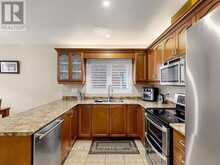 44 SHINING WILLOW CRESCENT | Brampton Ontario | Slide Image Eleven