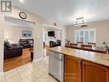 44 SHINING WILLOW CRESCENT | Brampton Ontario | Slide Image Thirteen