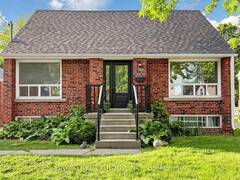 26 INNISMORE CRESCENT Toronto Ontario, M1R 1C7