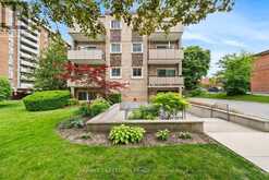 205 - 21 ELIZABETH STREET | Richmond Hill Ontario | Slide Image Forty-nine