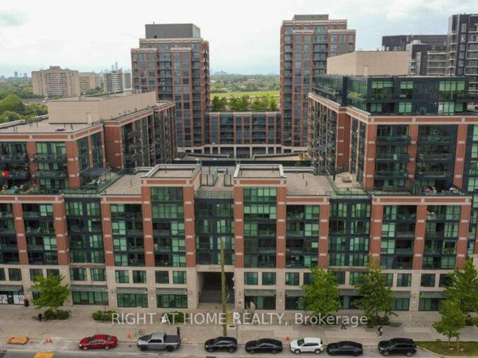 947 - 525 WILSON AVENUE, Toronto, Ontario M3H 0A7