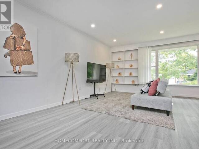 19 BEACHAM CRESCENT Toronto Ontario, M1T 1M9 - 8 Bedrooms Home For Sale