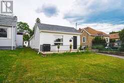 11 BROADVIEW CRESCENT | Cambridge Ontario | Slide Image Three