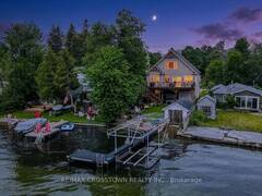 2325 CRYSTAL BEACH ROAD Alcona Ontario, L9S 3W8