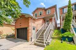 15 CLIMIE COURT | Clarington Ontario | Slide Image Four