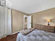 86 SUTTER AVENUE | Brampton Ontario | Slide Image Sixteen