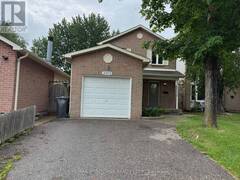 3072 PATRICK CRESCENT Mississauga Ontario, L5N 3G5