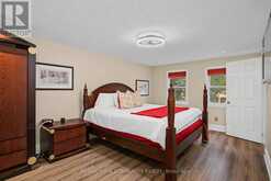 23 CRANBERRY LANE | Aurora Ontario | Slide Image Eighteen