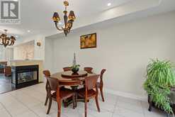211 APPLETON COURT | Newmarket Ontario | Slide Image Sixteen