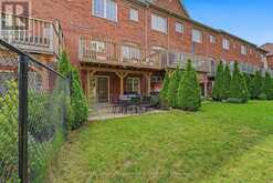 211 APPLETON COURT | Newmarket Ontario | Slide Image Thirty-seven