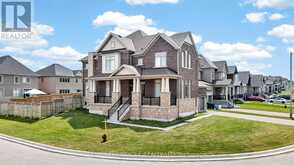 1518 BRODERICK STREET | Innisfil Ontario | Slide Image Three