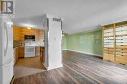 810 - 20 HARDING BOULEVARD W | Richmond Hill Ontario | Slide Image Nine