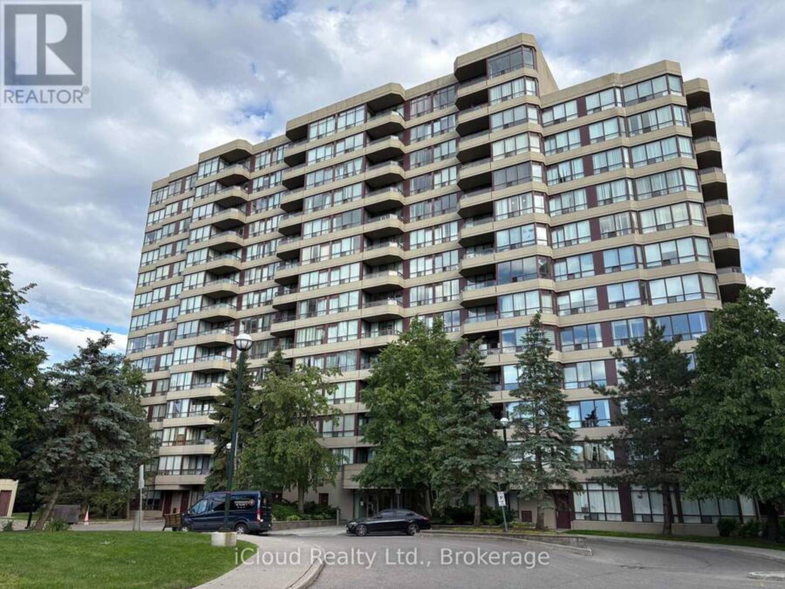 710 - 91 TOWNSGATE DRIVE, Vaughan, Ontario L4J 8E8