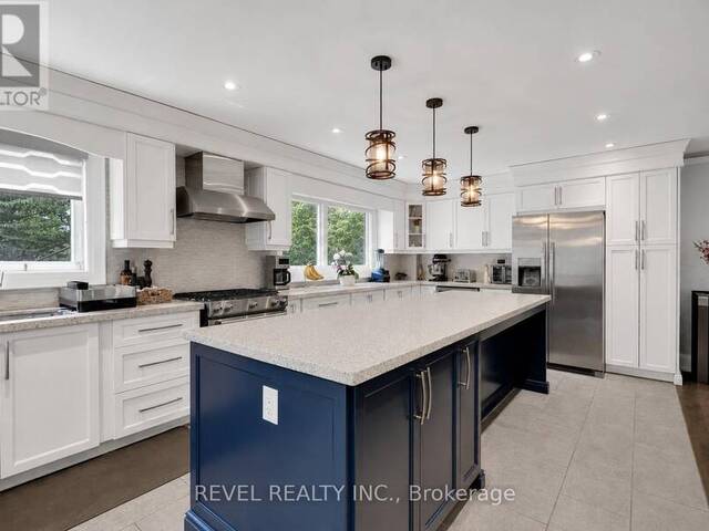 79 ARRAN CRESCENT Vaughan Ontario, L4L 1G4 - 5 Bedrooms Home For Sale