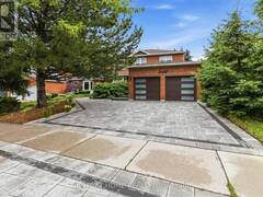 2128 8TH LINE Oakville Ontario, L6H 4W3