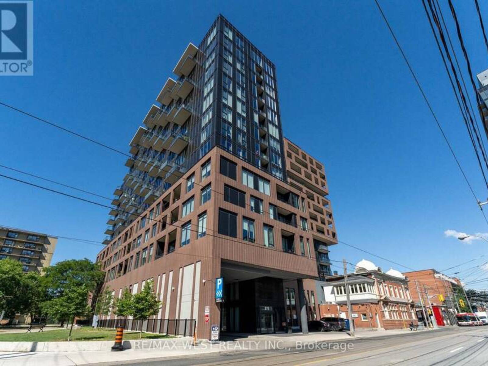 1207 - 270 DUFFERIN STREET W, Toronto, Ontario M6K 0H8