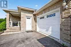 3 PLAYER DRIVE | Barrie Ontario | Slide Image Six