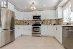 4622 KEYSTONE CRESCENT | Burlington Ontario | Slide Image Eight