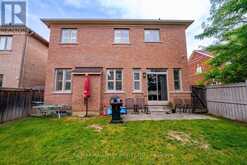 135 GLAD PARK AVENUE | Whitchurch-Stouffville Ontario | Slide Image Forty