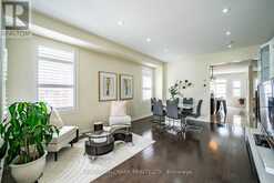 135 GLAD PARK AVENUE | Whitchurch-Stouffville Ontario | Slide Image Six