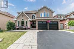 89 CITYVIEW CIRCLE | Barrie Ontario | Slide Image One