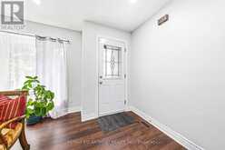 11 DRAKES DRIVE | Hamilton Ontario | Slide Image Five