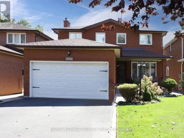 1086 HEDGE DRIVE Mississauga Ontario, L4Y 1G2 - 5 Bedrooms Home For Sale