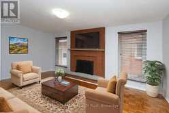 1086 HEDGE DRIVE | Mississauga Ontario | Slide Image Fifteen