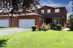 1086 HEDGE DRIVE | Mississauga Ontario | Slide Image Two