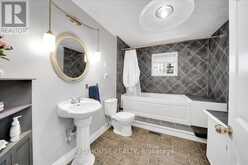 32 MCLEISH DRIVE | Kawartha Lakes Ontario | Slide Image Nineteen