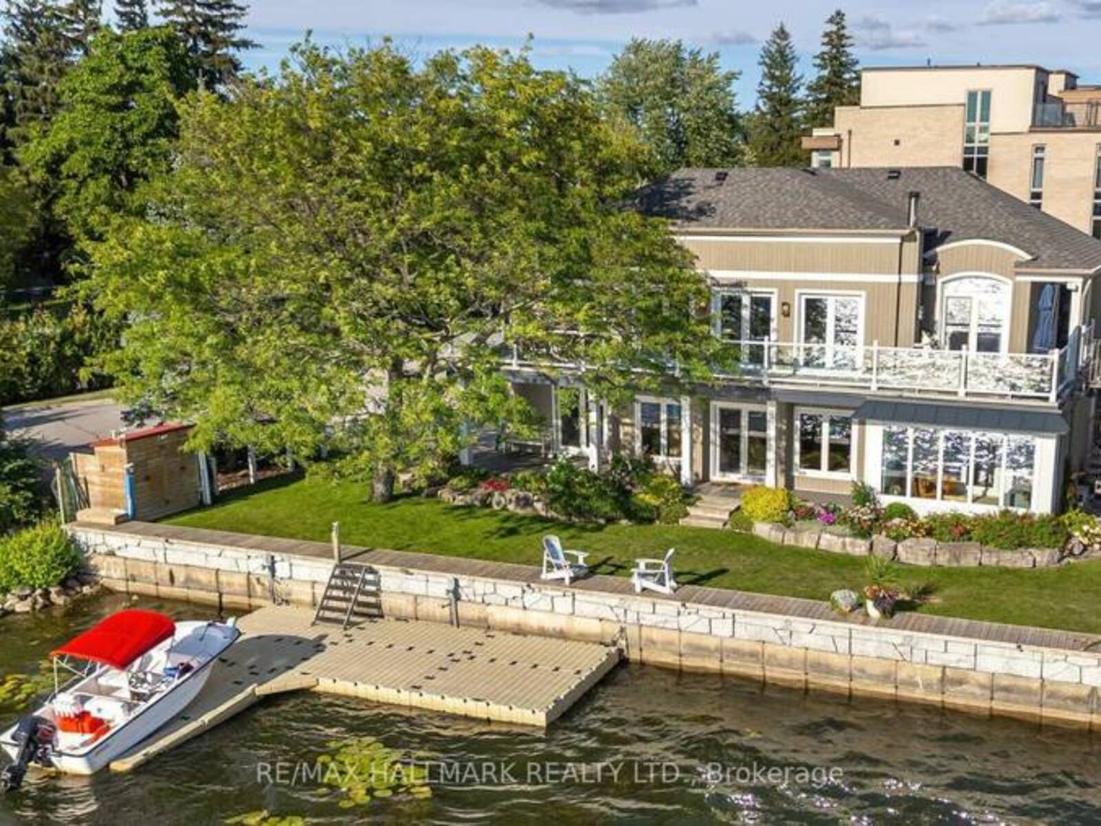 1275 WHARF STREET, Pickering, Ontario L1W 1A2