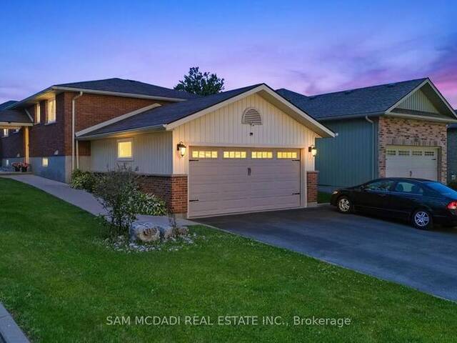 7570 NADIA COURT Niagara Falls Ontario, L2J 4K6 - 4 Bedrooms Home For Sale