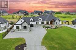 12 COUNTRY PLACE | Kawartha Lakes Ontario | Slide Image Four