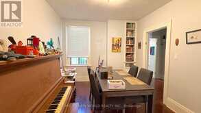8 BURNFIELD AVENUE | Toronto Ontario | Slide Image Eleven