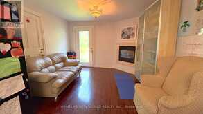 8 BURNFIELD AVENUE | Toronto Ontario | Slide Image Sixteen