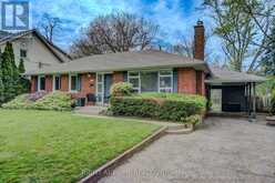1493 CONSTANCE DRIVE | Oakville Ontario | Slide Image Three