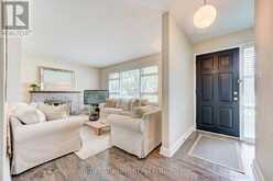 1493 CONSTANCE DRIVE | Oakville Ontario | Slide Image Five