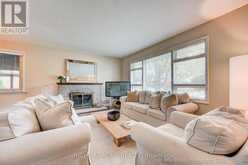 1493 CONSTANCE DRIVE | Oakville Ontario | Slide Image Six