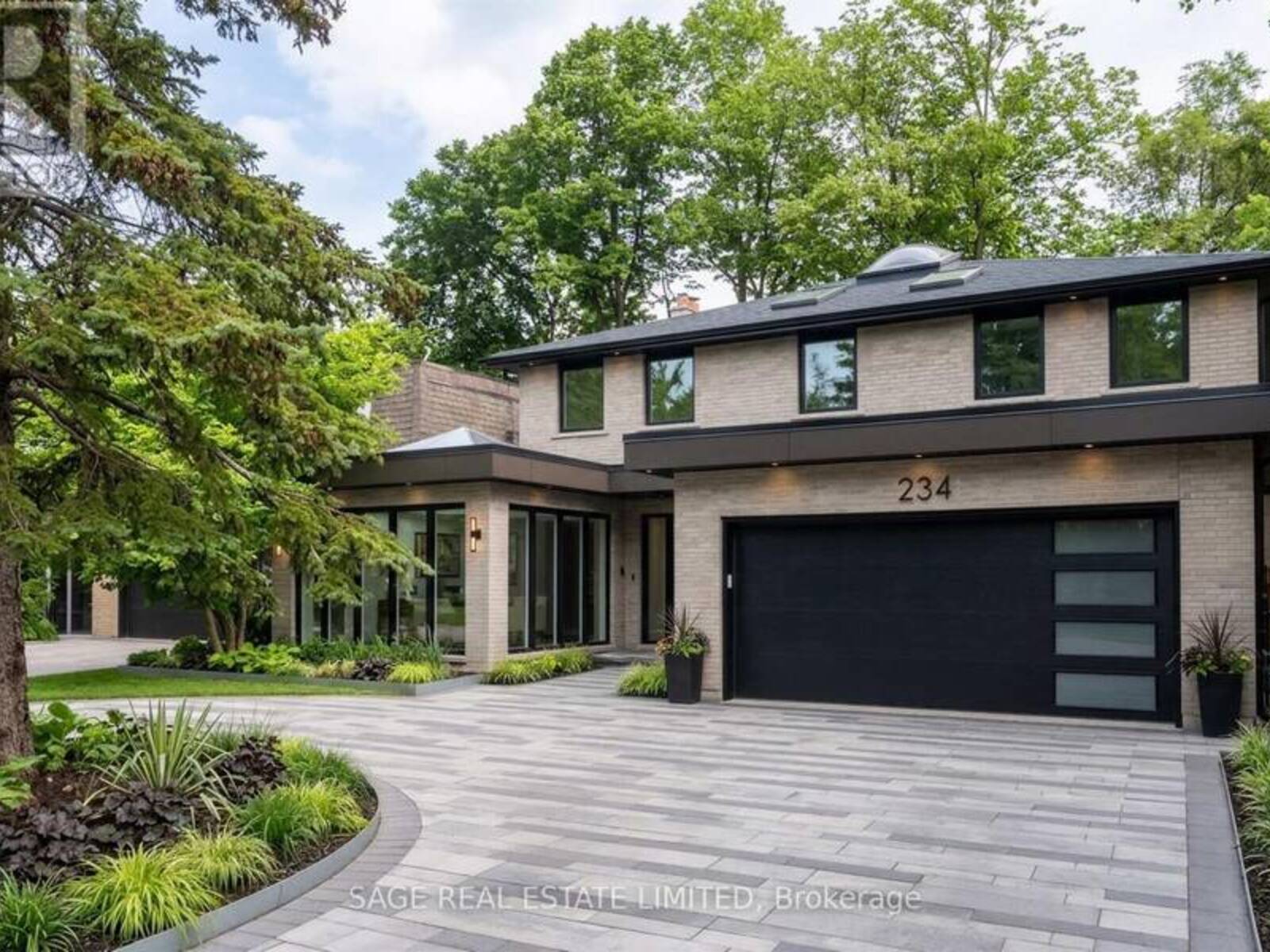 234 YORK MILLS ROAD, Toronto, Ontario M2L 1L1
