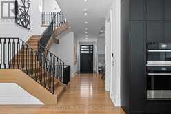 71 YORKVIEW DRIVE | Toronto Ontario | Slide Image Eight