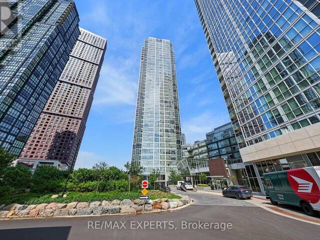 201 - 2916 HIGHWAY 7 Vaughan Ontario, L4K 0K6 - 1 Bedroom Condo For Sale