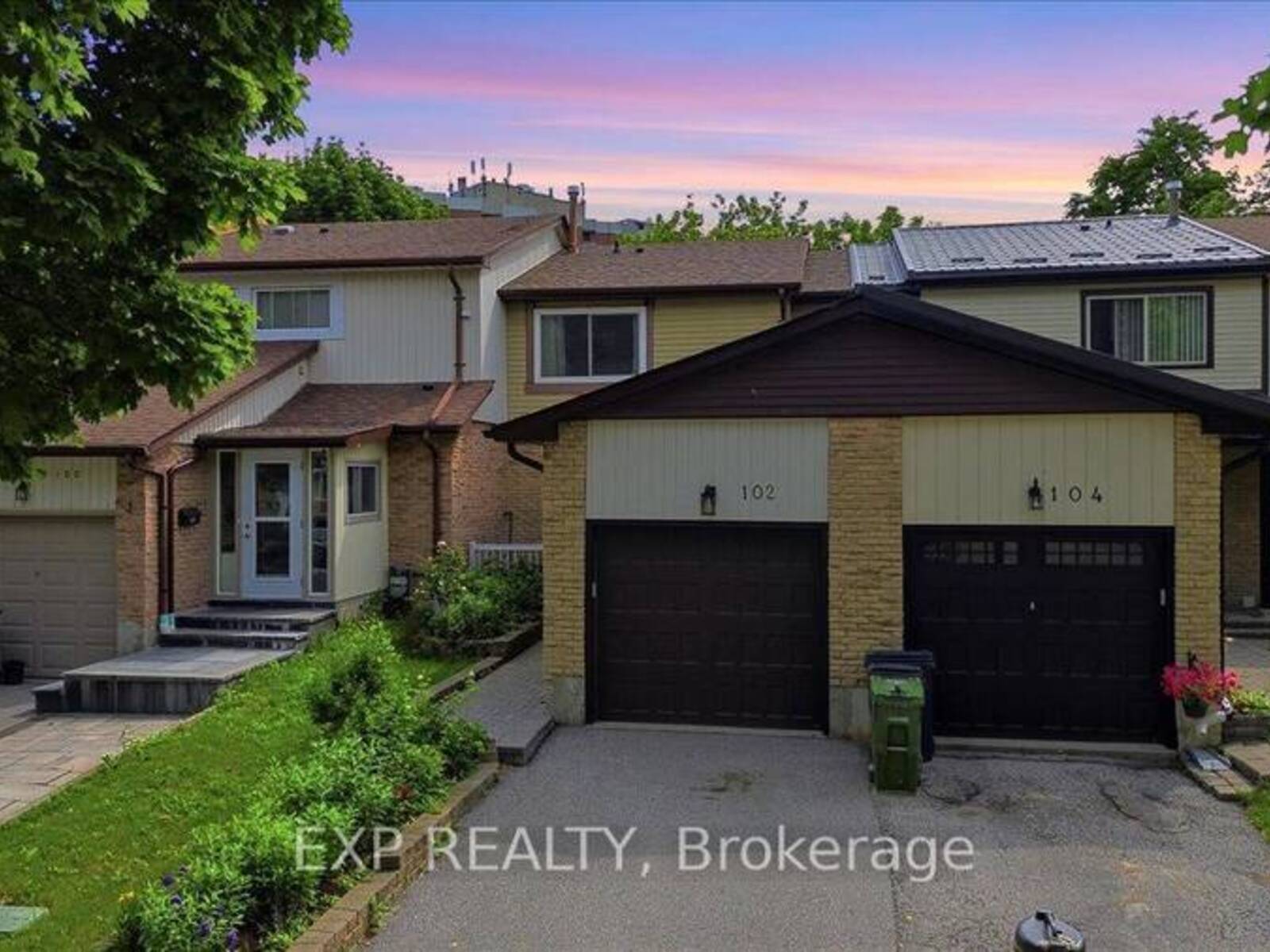 102 RED RIVER CRESCENT, Toronto, Ontario M1B 1Z6