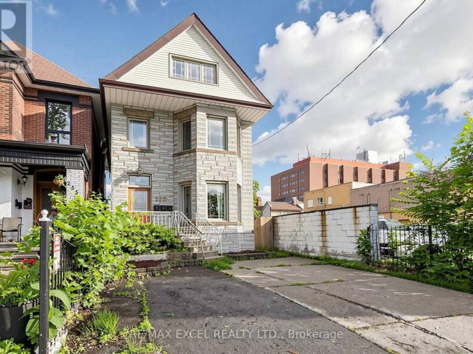 259 VICTORIA AVENUE N, Hamilton, Ontario L8L 5G3