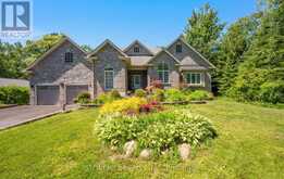 868 EASTDALE DRIVE | Wasaga Beach Ontario | Slide Image One