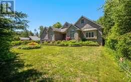 868 EASTDALE DRIVE | Wasaga Beach Ontario | Slide Image Two