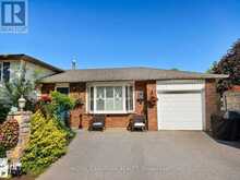 36 MAPLEGROVE AVENUE | Bradford West Gwillimbury Ontario | Slide Image One