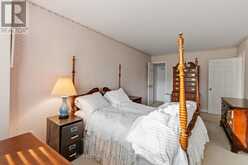 690 ORIOLE PARKWAY | Toronto Ontario | Slide Image Twenty